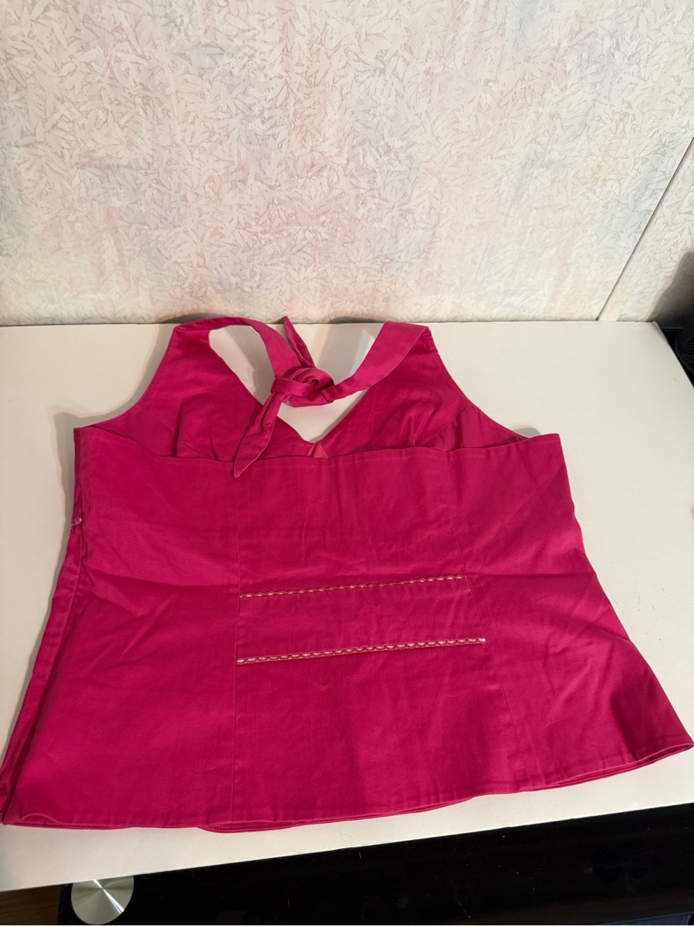 Island Republic fuschia pink halter top with white stitching detailing. Summer - Picture 4 of 8